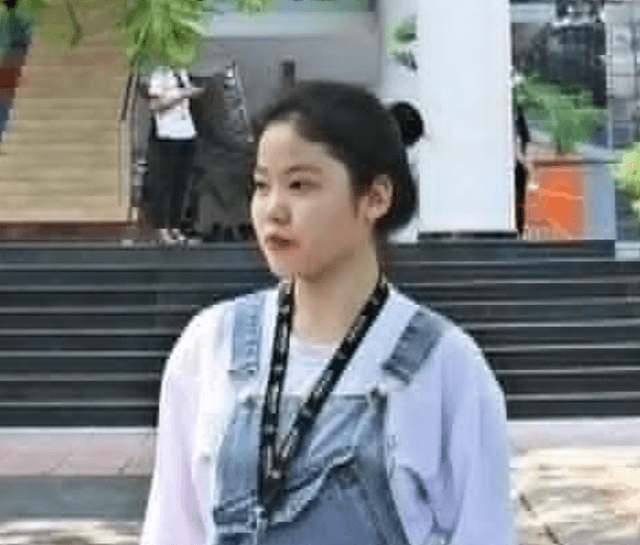 Cô NGUYỄN THỊ THU HIỀN
